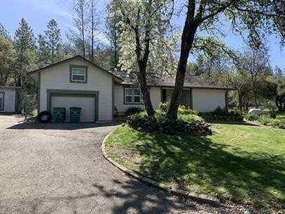 2861 Smith Flat School Rd - Photo 2 of 23