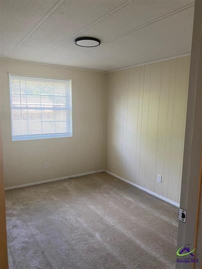 102 Vienna Cir - Photo 2 of 14