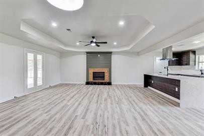 13335 Davida Dr - Photo 2 of 10