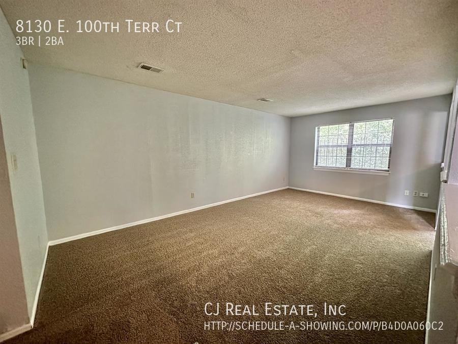 8130 E 100th Terrace Ct - Photo 2 of 10