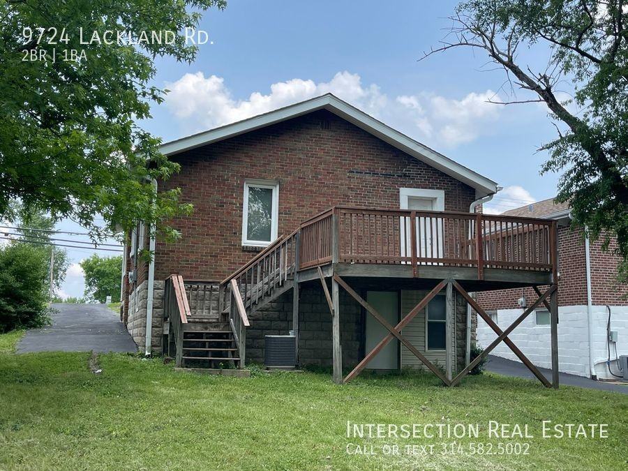 9724 Lackland Rd - Photo 2 of 13