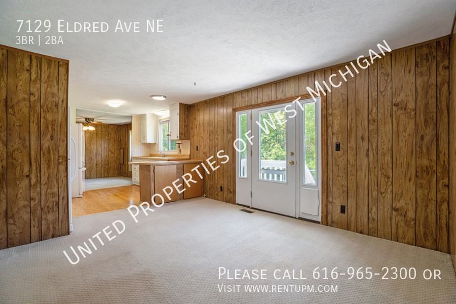 7129 Eldred Ave Ne - Photo 2 of 15