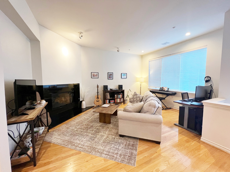 4330 Mckinney Ave #11 - Photo 2 of 28