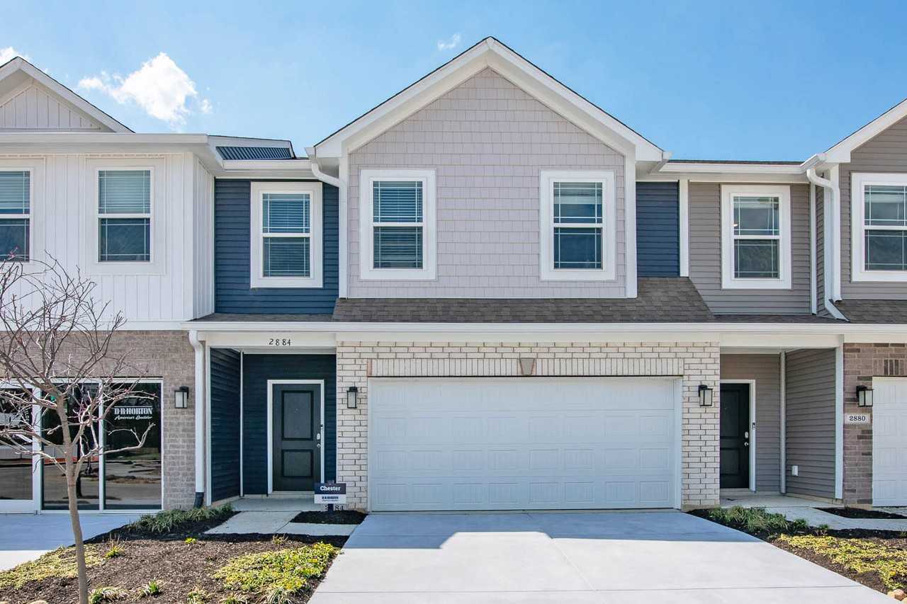 2865 Cross Branch Dr - Photo 2 of 33