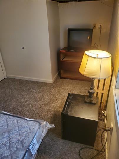 Midwest Hotel (2144 University) - Photo 2 of 5