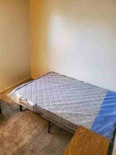 Midwest Hotel (2144 University) - Photo 3 of 5