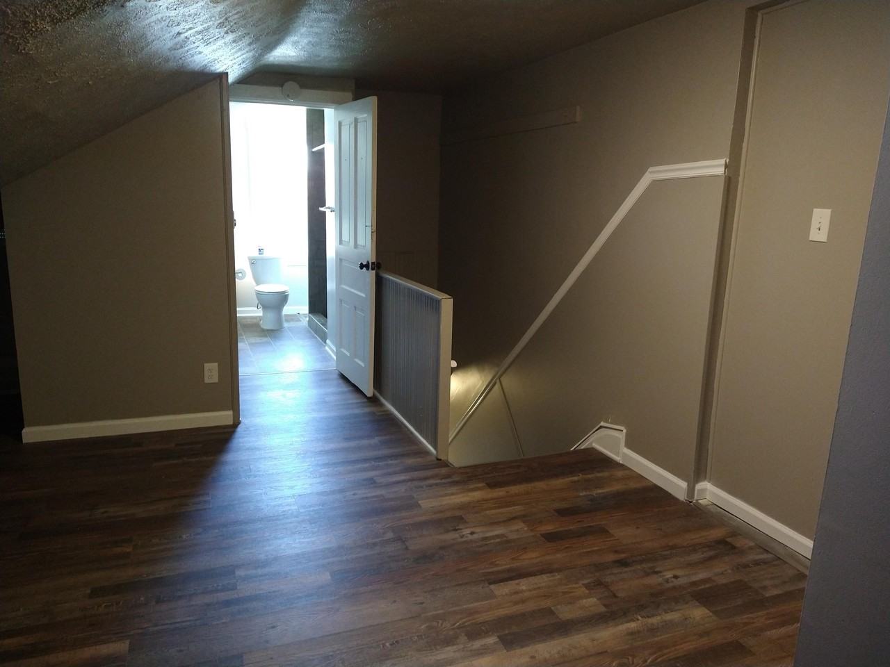 4600 Vine St #3 - Photo 7 of 16