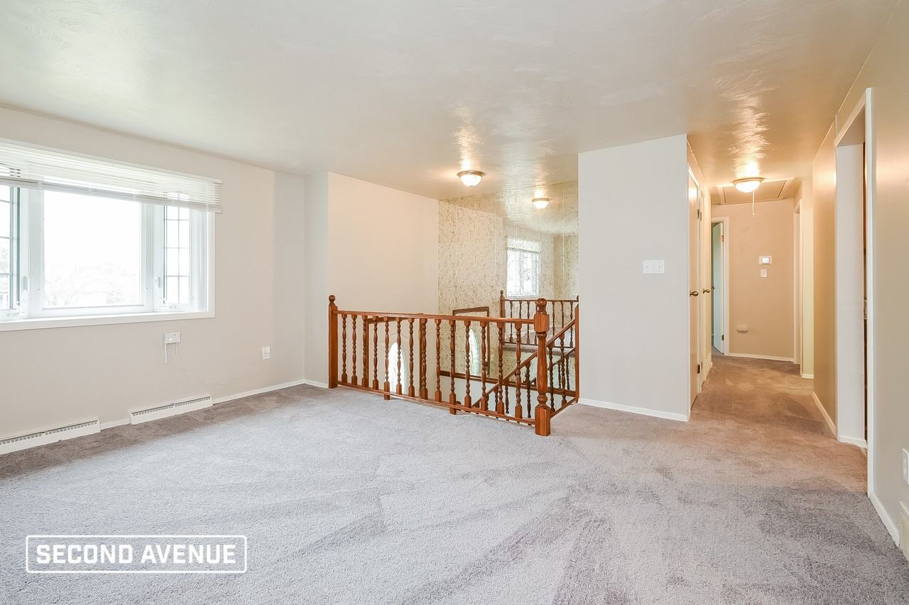 16 Cree Dr - Photo 3 of 17