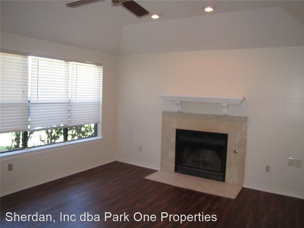 13309 Daystrom Ct - Photo 2 of 33