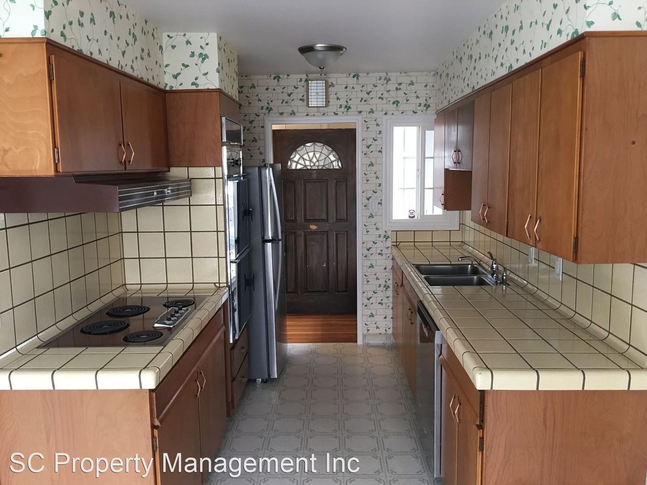 744 Cottonwood Ave - Photo 2 of 10