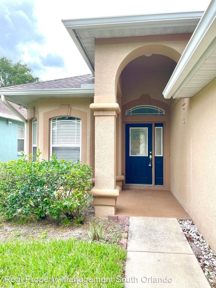 5107 Santa Ana Dr - Photo 3 of 39