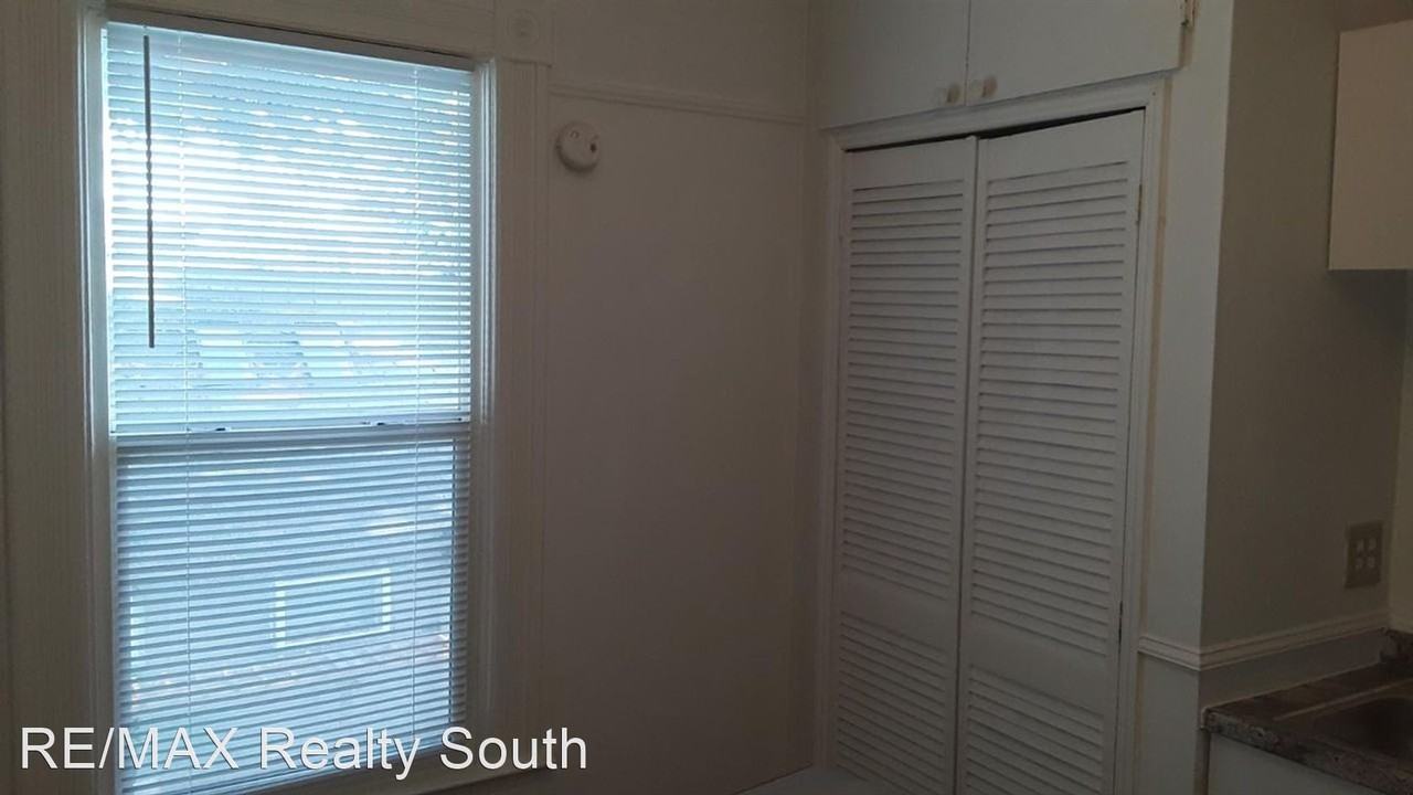 341 Smithers Ave S - Photo 3 of 3