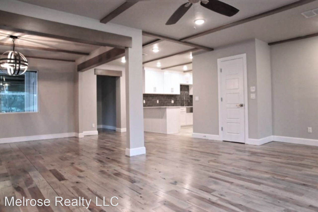 1816 Westminster Pl - Photo 3 of 16