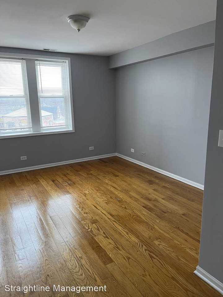 3008 E Cheltenham Pl - Photo 3 of 12