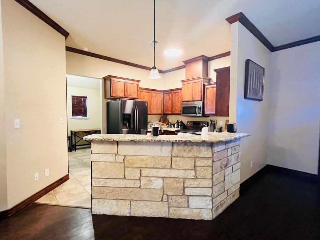 7949 Elk Run - Photo 3 of 14