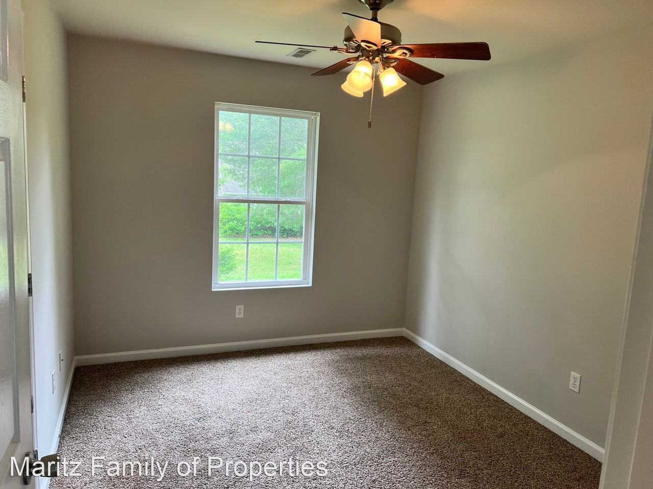 Melissa Ct. - Photo 3 of 7