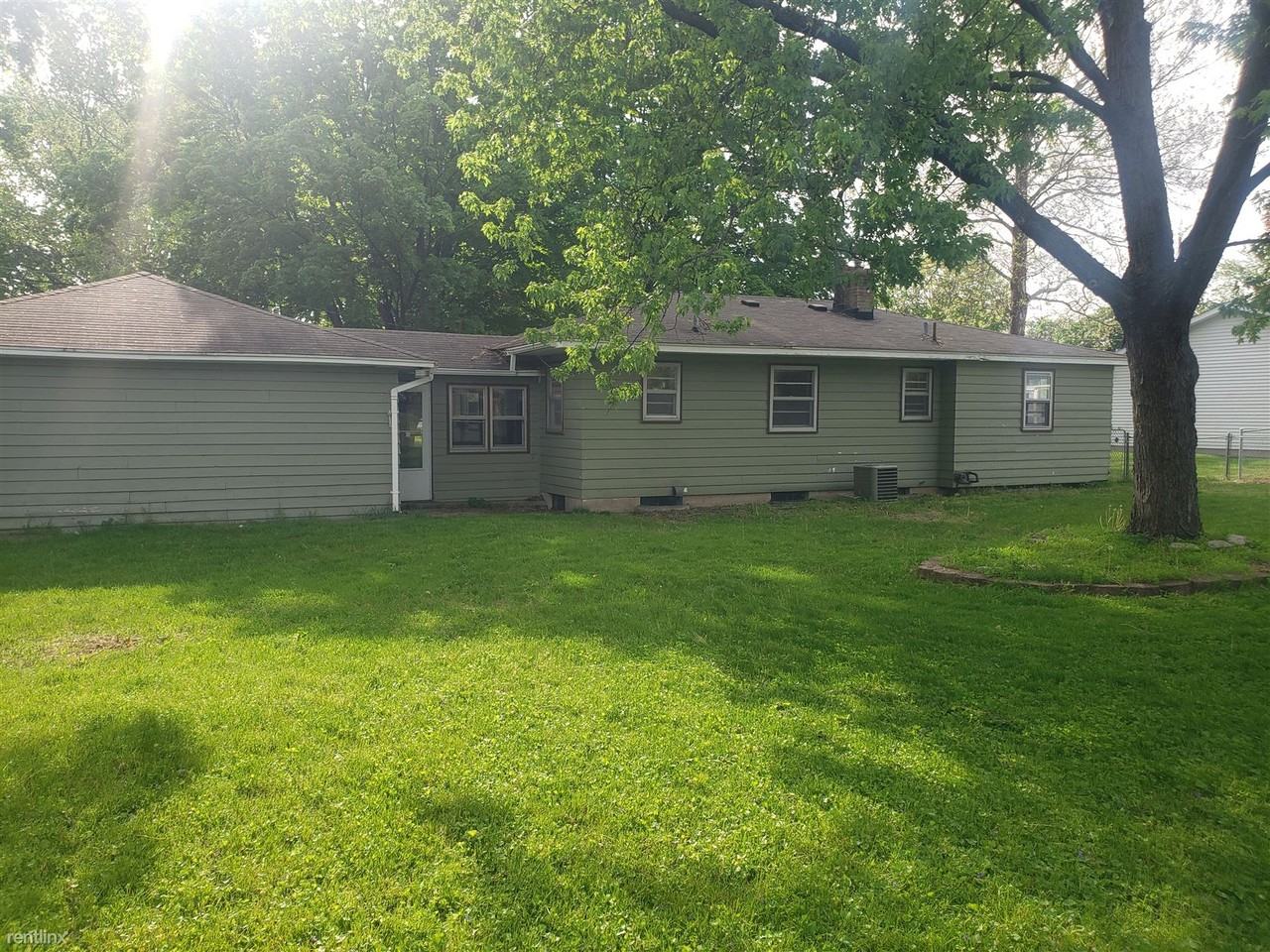 7419 Westlane Ave - Photo 3 of 12