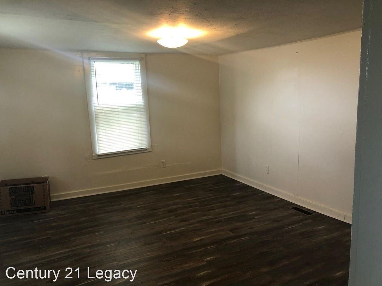 306 Housley Ave - Photo 3 of 10