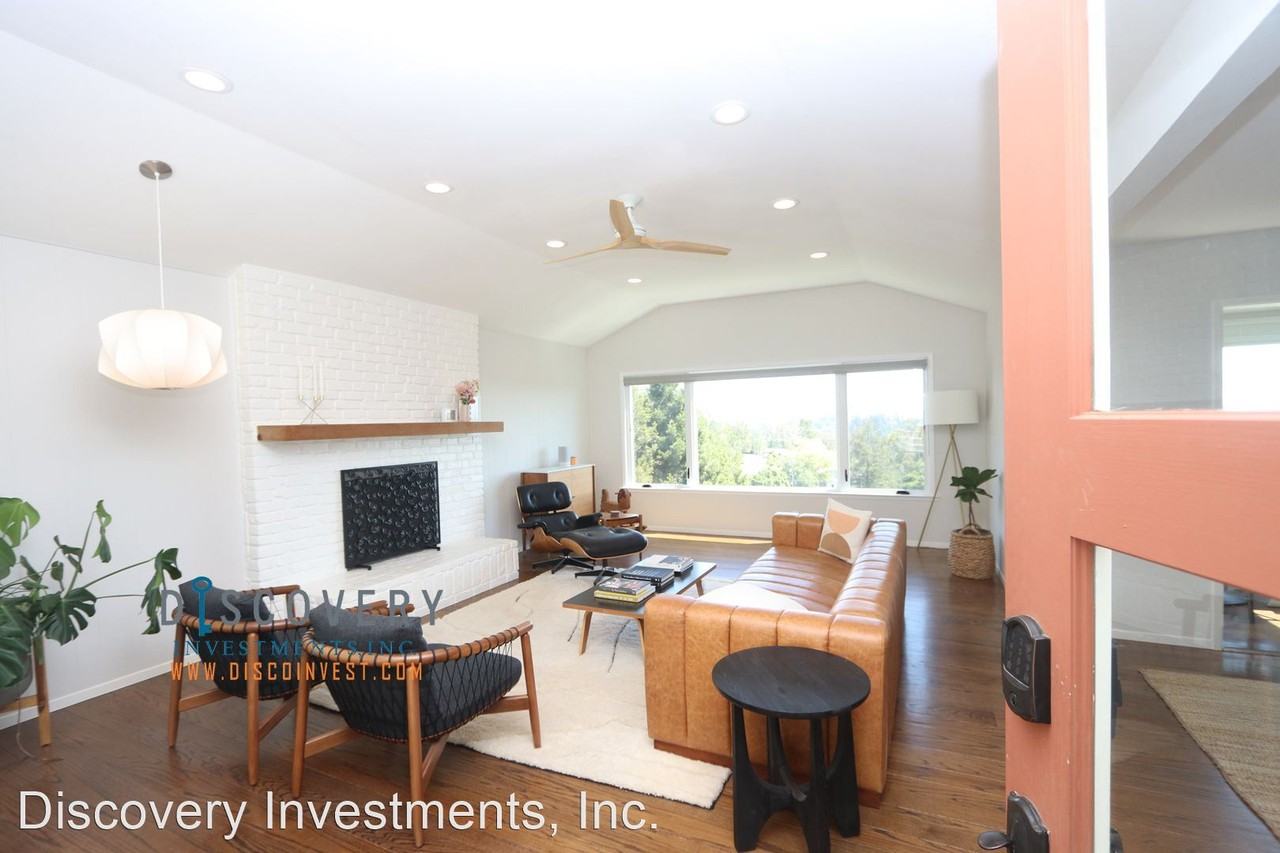 6081 Snake Rd - Photo 2 of 29