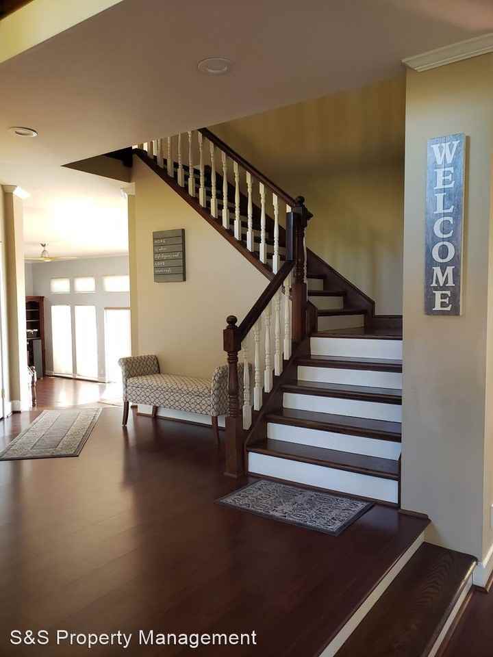 241 Cascade Falls Dr - Photo 3 of 13