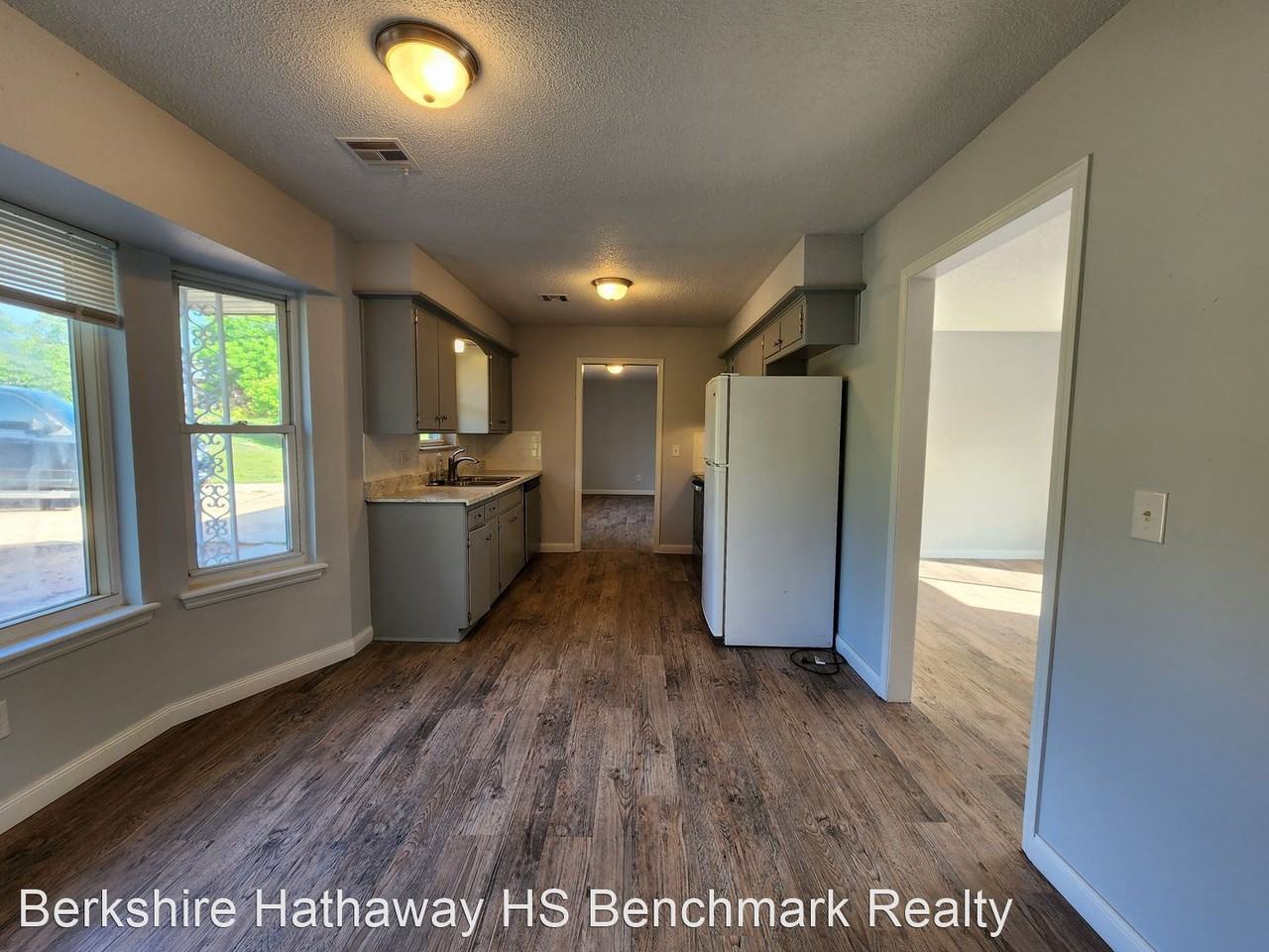 19257 Ranchwood Dr - Photo 3 of 50