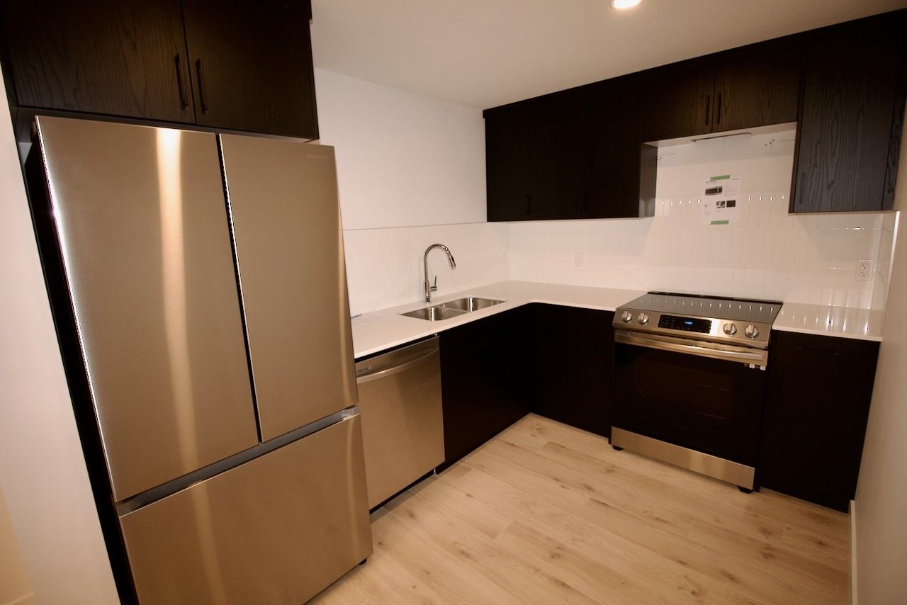 3864 Chrustawka Pl Sw Bsmt #Bsmt - Photo 2 of 13