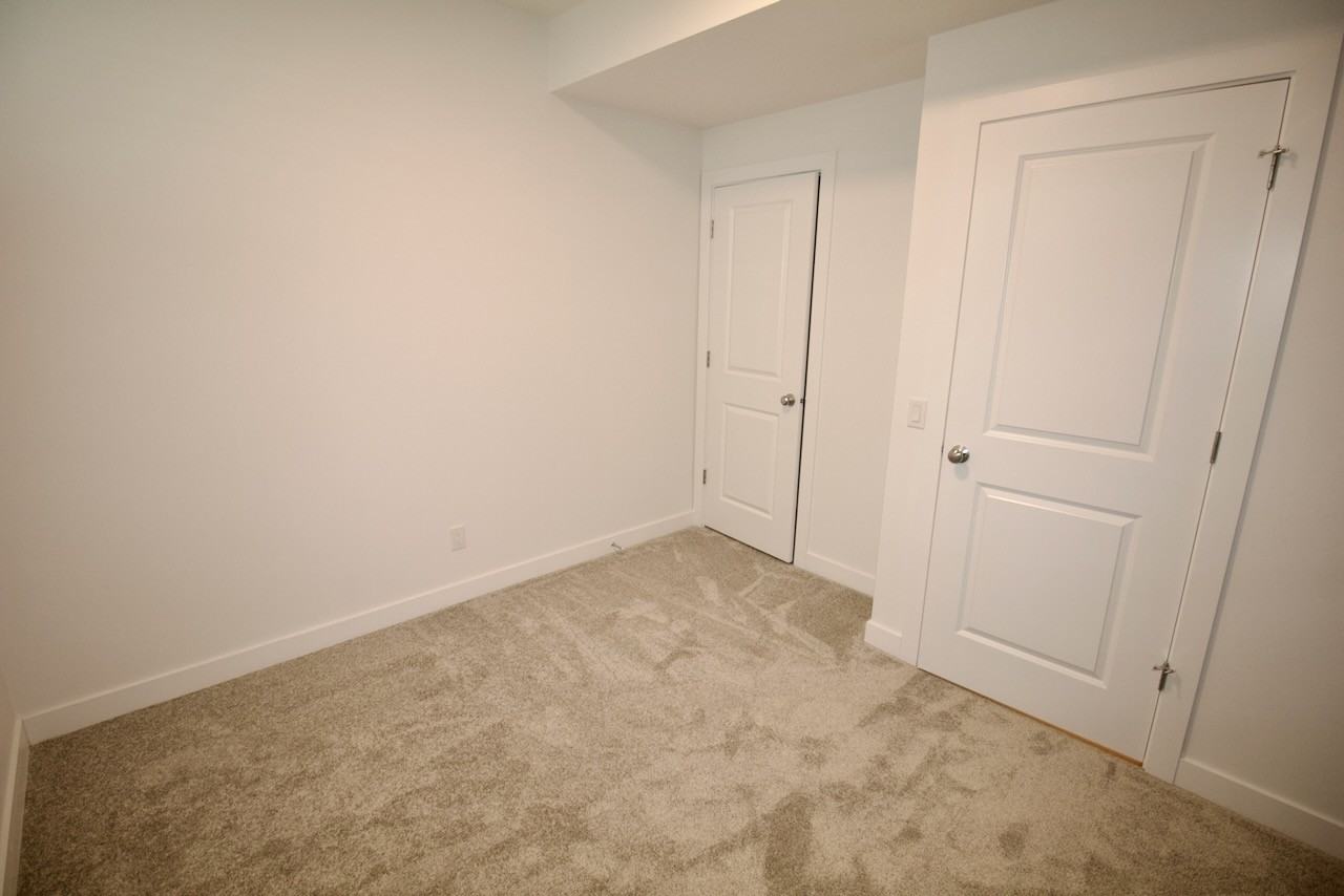 3864 Chrustawka Pl Sw Bsmt #Bsmt - Photo 7 of 13