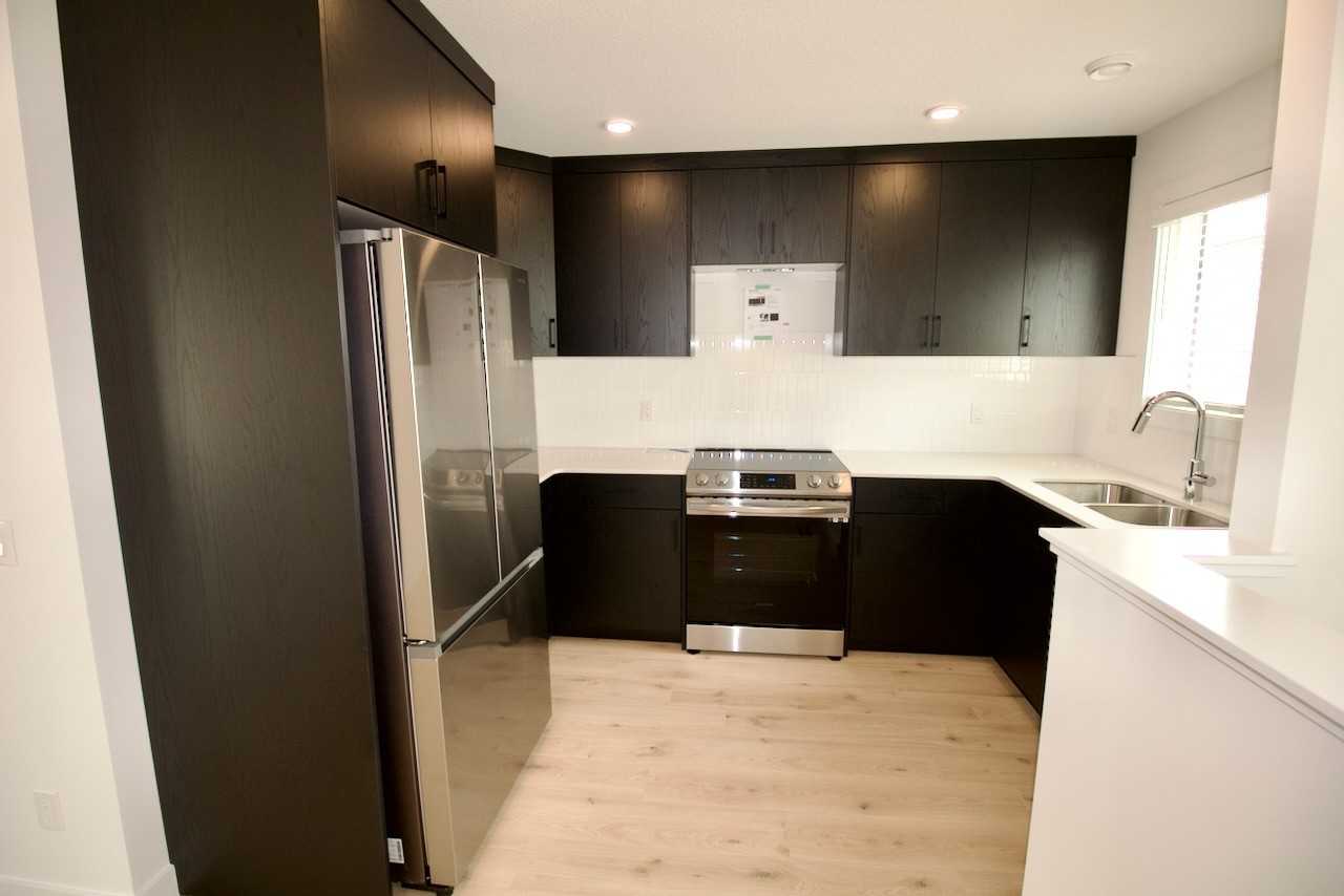 3864 Chrustawka Pl Sw - Photo 2 of 13