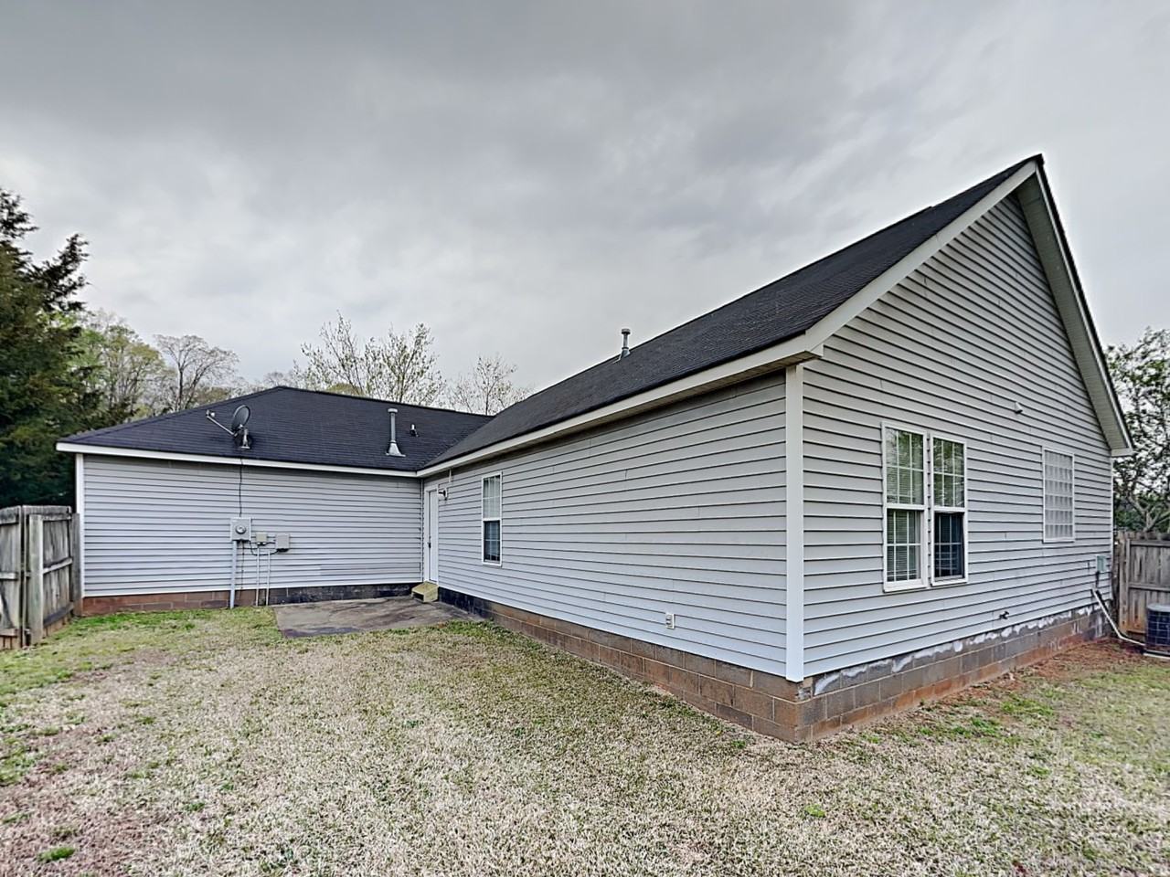 9342 Tiger Lily Ln - Photo 3 of 4