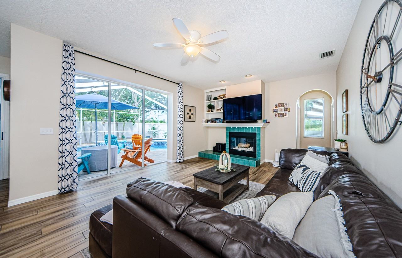 4801 Augusta Ave - Photo 3 of 50