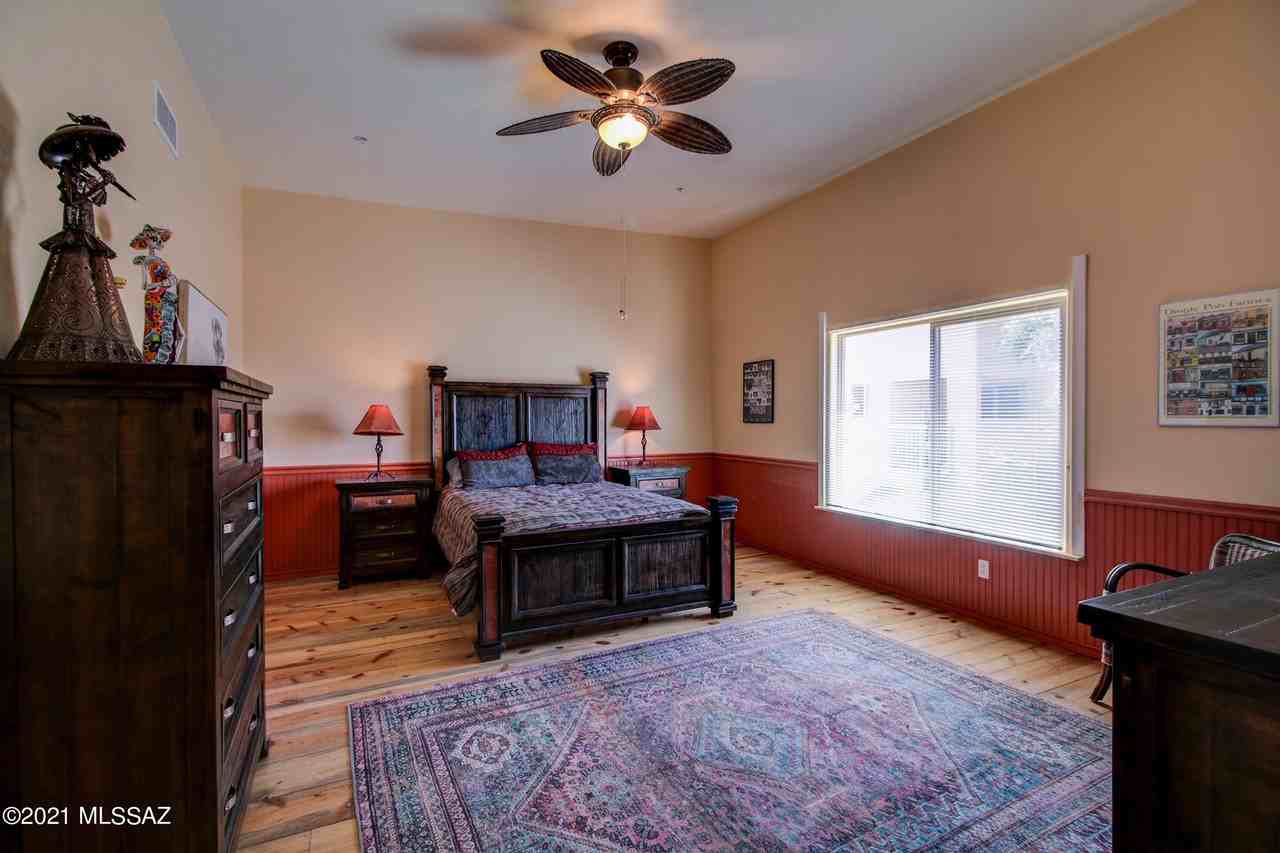 5324 South Civano Boulevard - Photo 7 of 28