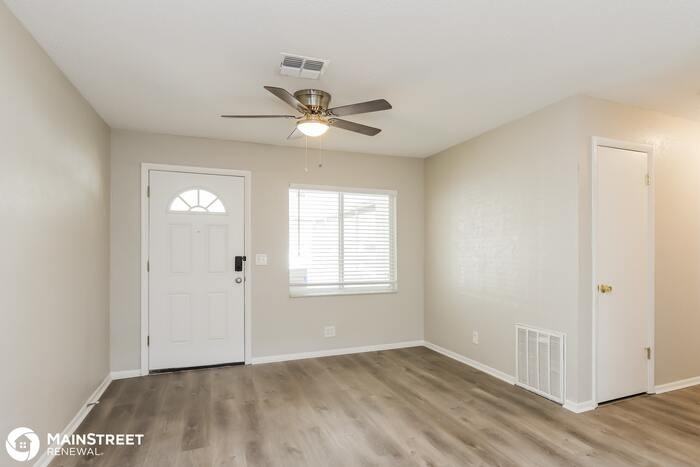 11661 128th Ave - Photo 3 of 16