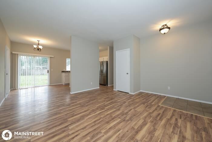 24518 46th Ave E - Photo 3 of 15