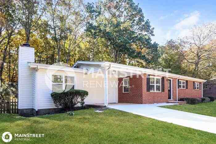 5049 Paris Ave - Photo 3 of 16