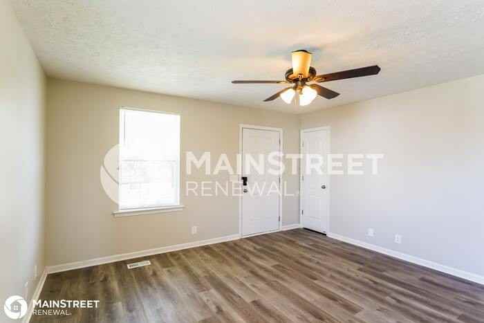 1119 Palmer Ave - Photo 3 of 16