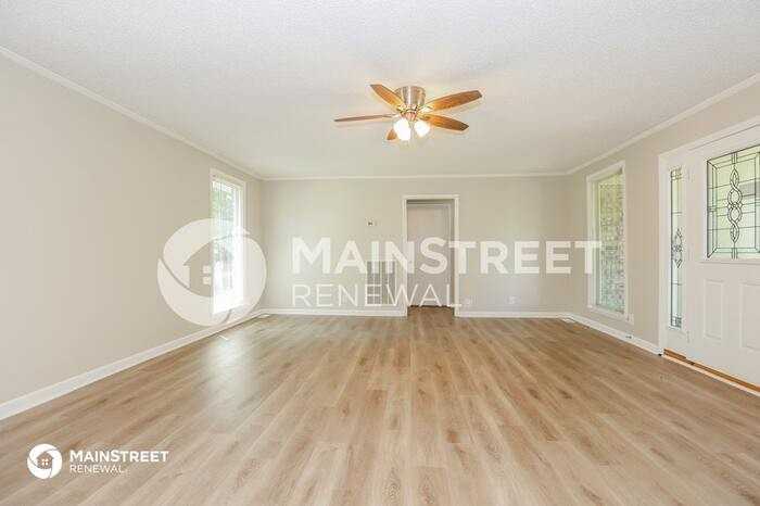 617 Netherlands Dr - Photo 3 of 16