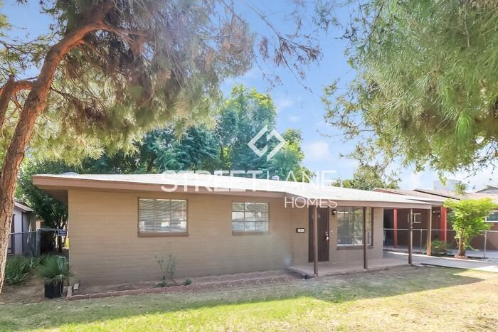 1049 E Nielson Ave - Photo 2 of 15