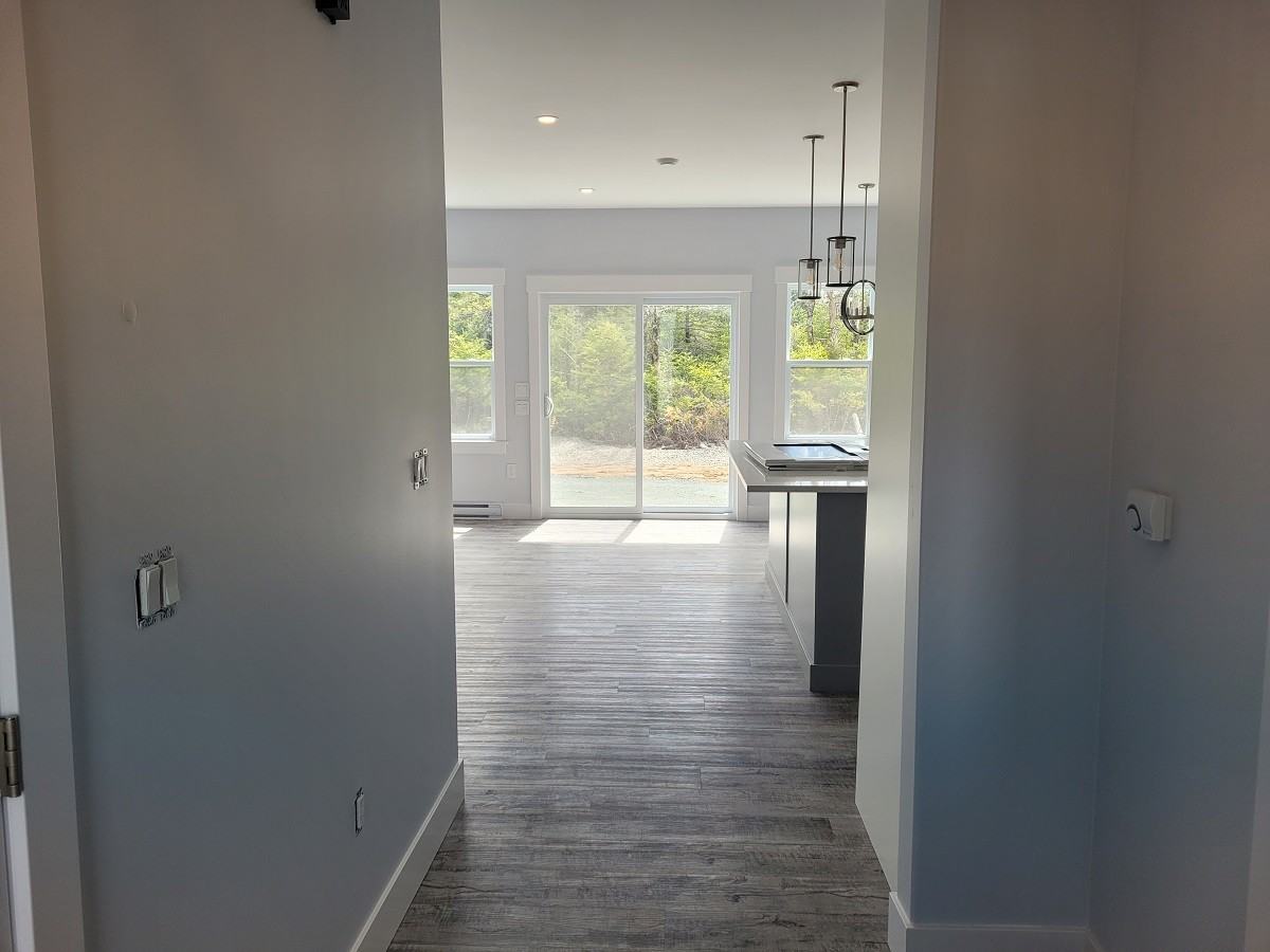 355 Terence Bay Rd #355 - Photo 3 of 17