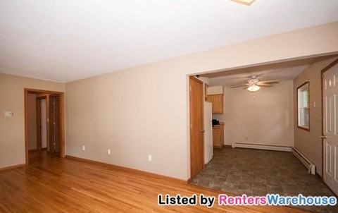 210 4th St NE - Photo 3 of 15