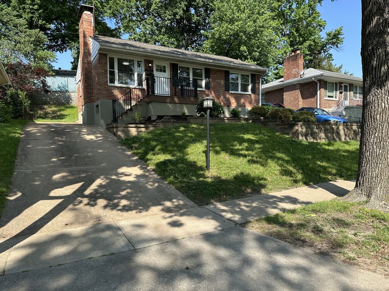 8308 Rosalie Avenue - Photo 2 of 40