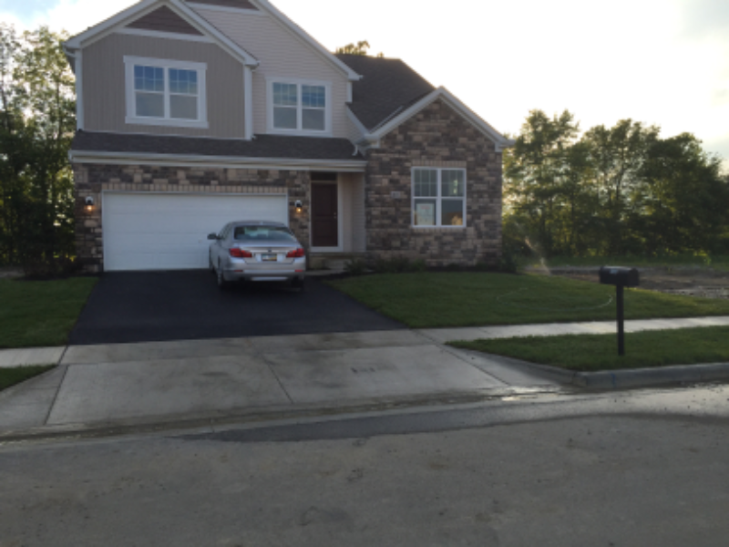 303 Cloverhill Dr - Photo 2 of 2