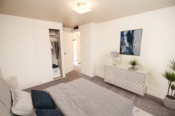 Valley Park Apartments - Photo 4 of 19