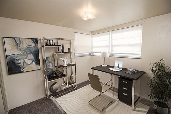 Valley Park Apartments - Photo 6 of 19