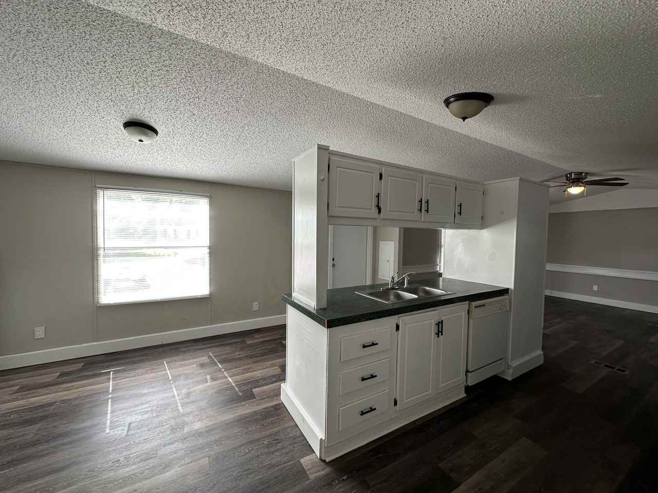 366 Bowen Road - Photo 3 of 11