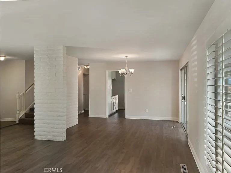 1360 Cahuilla St - Photo 3 of 9