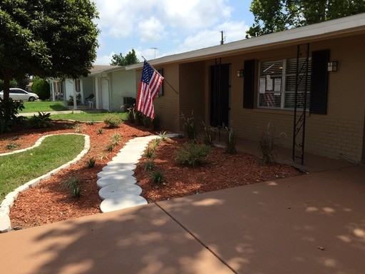 10927 Lyndale Ave - Photo 3 of 20