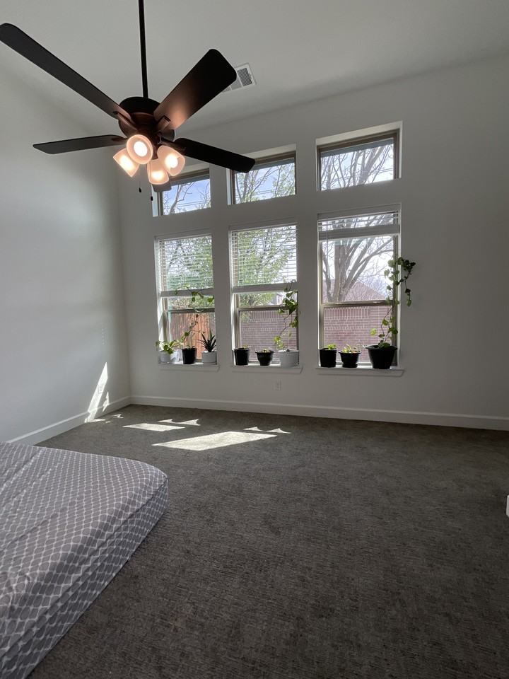 2224 Preston Bend St #NA - Photo 2 of 12