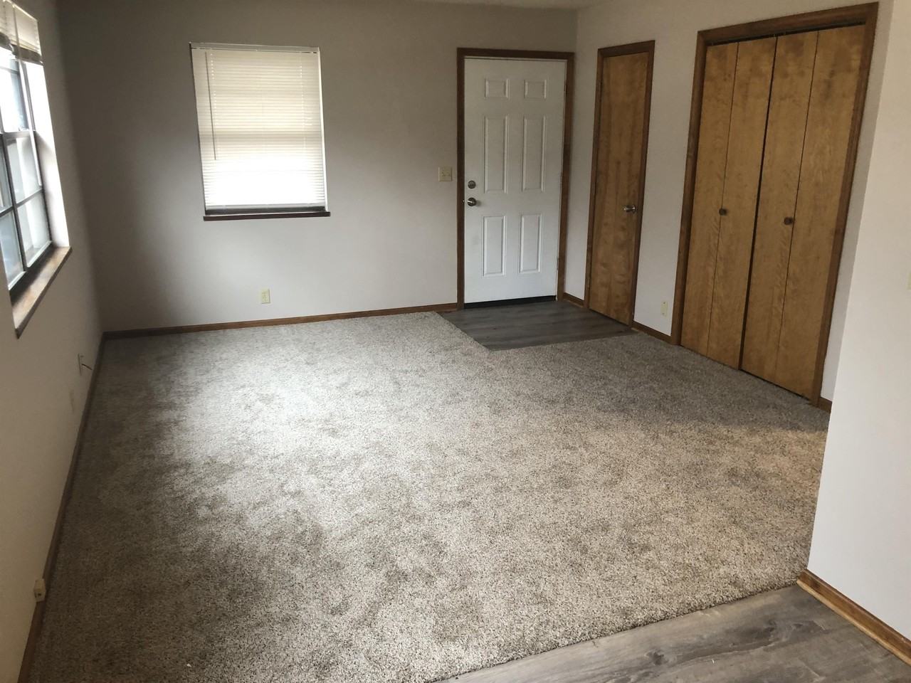 1112 Pennsylvania St #1112 - Photo 2 of 11