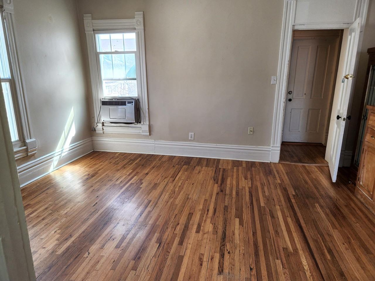 1639 N Ogden St #4 - Photo 2 of 11