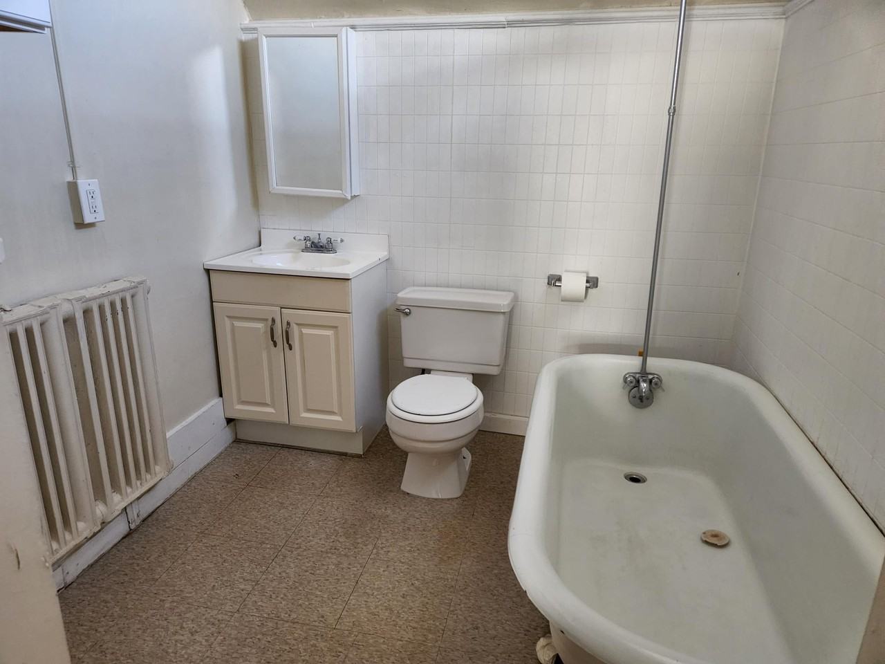 1639 N Ogden St #4 - Photo 7 of 11
